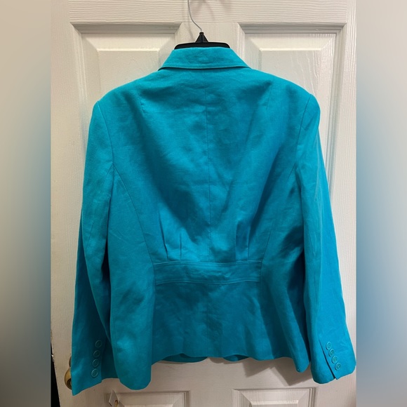 Fantastic linen jacket - Picture 2 of 2